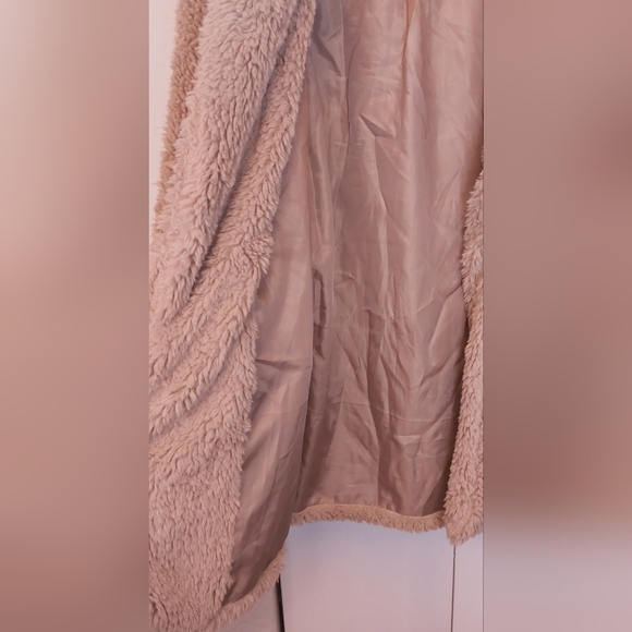 Democracy Teddy Coat Faux Fur Open Front Size Small Cozy Comfy Soft Lined - Picture 4 of 10